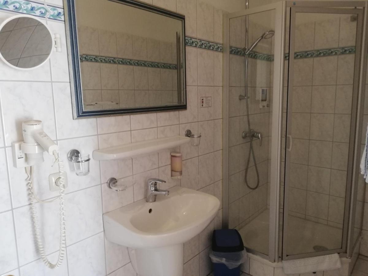 Hotel Dorfschaenke Büdelsdorf Extérieur photo
